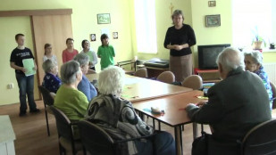 Stonavští školáci četli pohádky seniorům