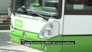 Frýdeckomístecká MHD má dva nové autobusy