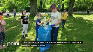 Žáci ekoškoly v Janovicích se zapojili do úklidu obce