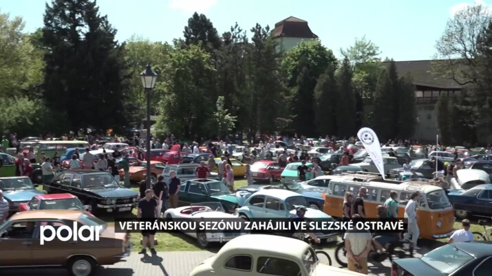 Stovky vozidel a tisíce návštěvníků zahájily pod Slezskoostravským hradem veteránskou sezónu