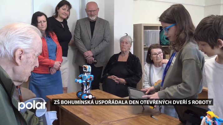 ZŠ Bohumínská uspořádala Den otevřených dveří s roboty, návštěvníci si vyzkoušeli i virtuální realitu