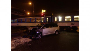 Střet vlaku a osobního automobilu na železničním přejezdu ve F-M