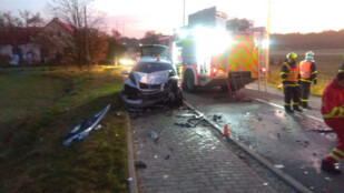 Třiadvacetiletému muži už záchranáři nedokázali pomoct, zemřel při tragické ranní nehodě v Dobré