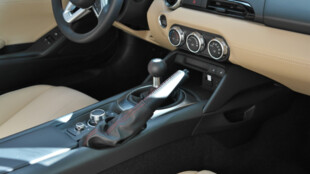 250 tisíc korun zaplatil dopředu za auto na inzerát. Vozu se ale muž z Frýdecko-Místecka nedočkal