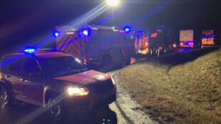 Divoké ráno na silnicích v MSK, při sérii nehod se zranilo osm lidí