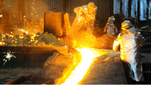 Majitel Liberty Ostrava Sanjeev Gupta vyvedl emisní povolenky do Rumunska