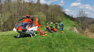 Starší žena se zranila na naučné turistické stezce ve Štramberku, musel pro ni vrtulník