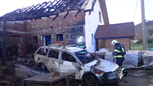 Noční požár rodinného domu v Trojanovicích napáchal škody za 2 miliony korun