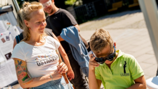 Ostravská univerzita zprostředkuje sociálně znevýhodněným dětem  jedinečný pohled na zatmění Slunce