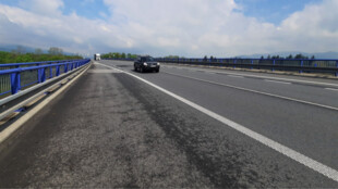 Oprava mostů u Jablunkova na hlavním tahu na Slovensko vstupuje do další fáze