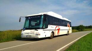 Dopravní podnik v Ostravě má nemocné řidiče, povolal proto na pomoc autobusy 3ČSAD