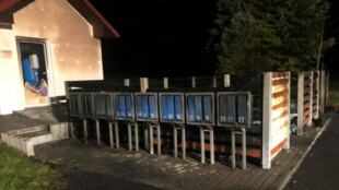 V Morávce hořelo 12 odpadkových kontejnerů