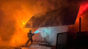 Hasiči zasahovali u požáru mobilního domu v Paskově