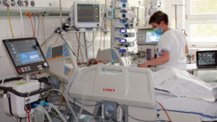 Nemocnice skupiny AGEL si mezi sebou předávají pacienty na JIP, aby nebyly tak vytížené