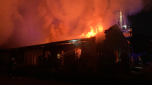 Požár domu ve Velkých Albrechticích způsobil škodu za 5 milionů korun