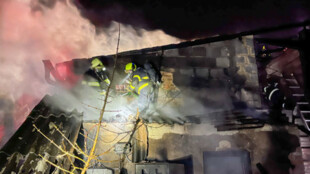 V Lískovci hořel obytný přístavek domu, hasiči zásahem zachránili dům za 6 milionů