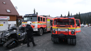 Při požáru horské chaty Barborka v Jeseníkách složky IZS využily svá terénní vozidla