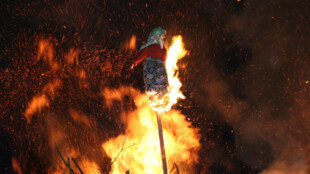 Hasiči varují před rizikem požáru a zranění při pálení čarodějnic
