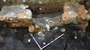 Archeologové objevili v centru Nového Jičína zbytky středověkých domů