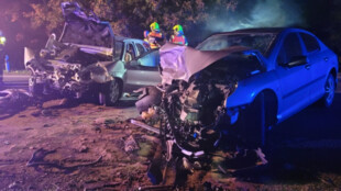 Pět zraněných po srážce dvou aut u Mošnova, jeden z řidičů nadýchal