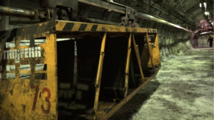 Při obsluze důlního stroje v podzemí Dolu ČSM zemřel polský horník
