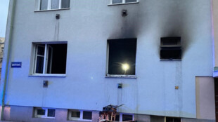 Požár kompletně zničil byt v Ostravě-Vítkovicích, na místě zasahovaly tři jednotky hasičů