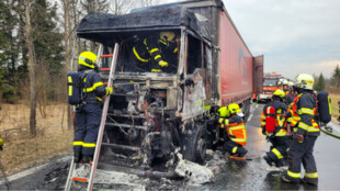 Požár kamionu u Dětřichova nad Bystřicí způsobil škodu za 900 tisíc korun
