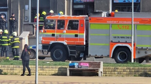 V Havířově hasiči zasahovali u požáru v prodejně na šumbarském náměstí