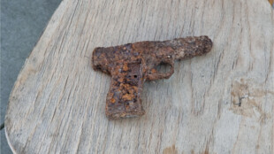 Při společném úklidu Palkovic lidé našli pistoli z období 2. světové války