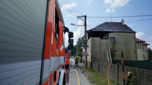 V Petrovicích-Závadě hořelo v podkroví rodinného domu, nikdo nebyl zraněn