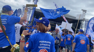 Stovky lidí protestovaly v Ostravě proti vládnímu konsolidačnímu balíčku