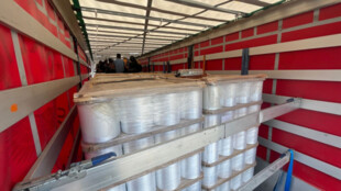 Kamion přivezl do Bolatic na Opavsku s nákladem i 14 migrantů
