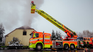 Ve Stonavě hasiči bojovali s požárem rodinného domu