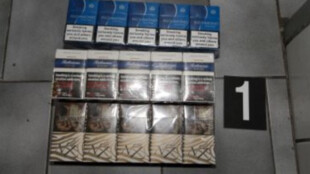 Za šizení na dani při prodeji padělků známých značek cigaret hrozí dvěma mužům vězení