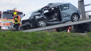 Při nehodě osobního a nákladního auta u Studénky zemřel senior