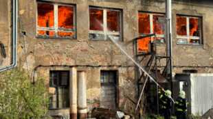 Požár pily ve Frýdlantu nad Ostravicí zaměstnal 20 jednotek hasičů