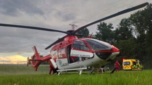 Nehoda, infarkt i úrazy. Moravskoslezští letečtí záchranáři se v neděli nezastavili