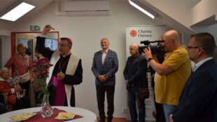 Nové pokoje i výtah. Charita Ostrava dokončila rekonstrukci domu pokojného stáří