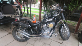 Policie hledá svědky nehody motorkáře v Krnově