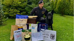 Policejní fena Qantara má medaili z mistrovství. Moravskoslezští psovodi bodovali