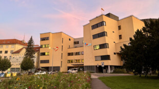 Starší muž se zastřelil v budově Nemocnice ve Frýdku-Místku