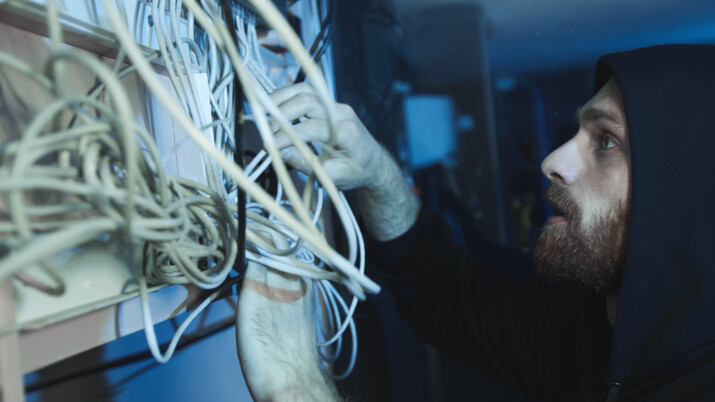 Zloději zastavili vlaky mezi Olomoucí a Ostravou, podezřelí jsou zadržení