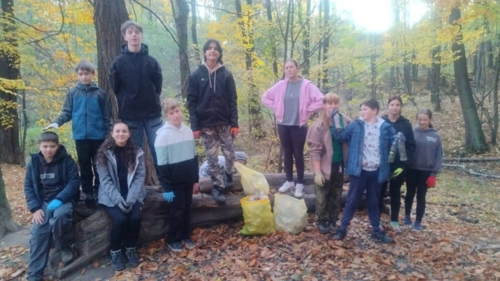 Rychvaldští skauti uklidili místo, které během léta znečistili ostatní občané