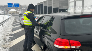 Nadýchali 2,5 promile alkoholu. Policie kontroluje řidiče za každého počasí