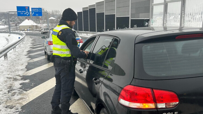 Nadýchali 2,5 promile alkoholu. Policie kontroluje řidiče za každého počasí