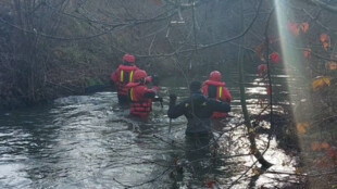 Cizinec uškrtil krajanku a její tělo hodil do potoku, našli ji za 12 dnů