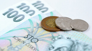 Falešné investice ji stály 1,9 milionu. Seniorka z Karvinska se zadlužila kvůli internetové reklamě