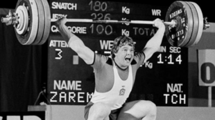 Zemřel havířovský vzpěrač, rekordman a olympijský vítěz Ota Zaremba