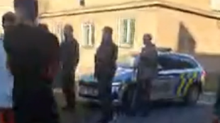 „Šel po mně s kladivem v ruce!