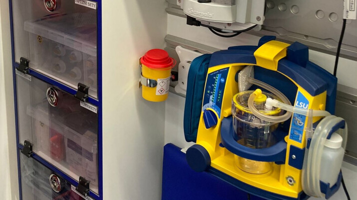 Neštěstí v Třineckých železárnách. Dva muži se vážně popálili